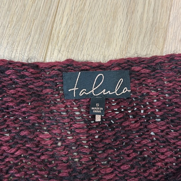 Aritzia Knit Sweater. Size Small - Picture 2 of 5